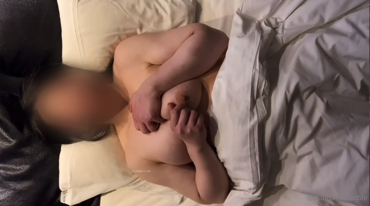 刀郎一开始装纯强推大二校花爆操【完整版37分钟已上传到下面】